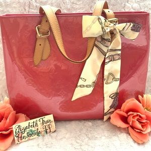 AUTH. LV Fuchsia Monogram Vernis Brentwood